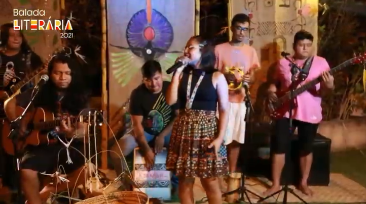 Encerramento da Balada Literária 2021 com a banda Kruviana; Fabiana Cozza e Oswaldo Santos; vídeo-lançamento de Daniel Minchoni; participação de Adrienne Myrtes